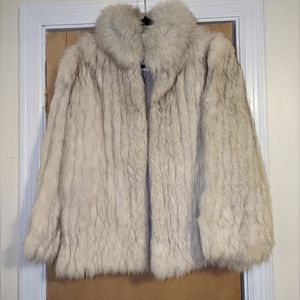 SAGA FOX vintage fox fur coat size medium